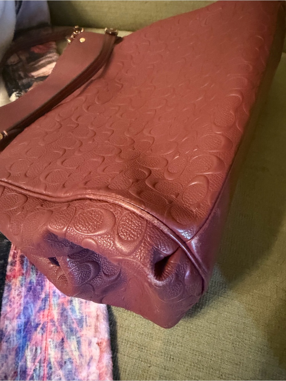 Coach Burgundy Lexy Shoulder Bag With Debossed C Logos (F48338) - Picture 7 of 15
